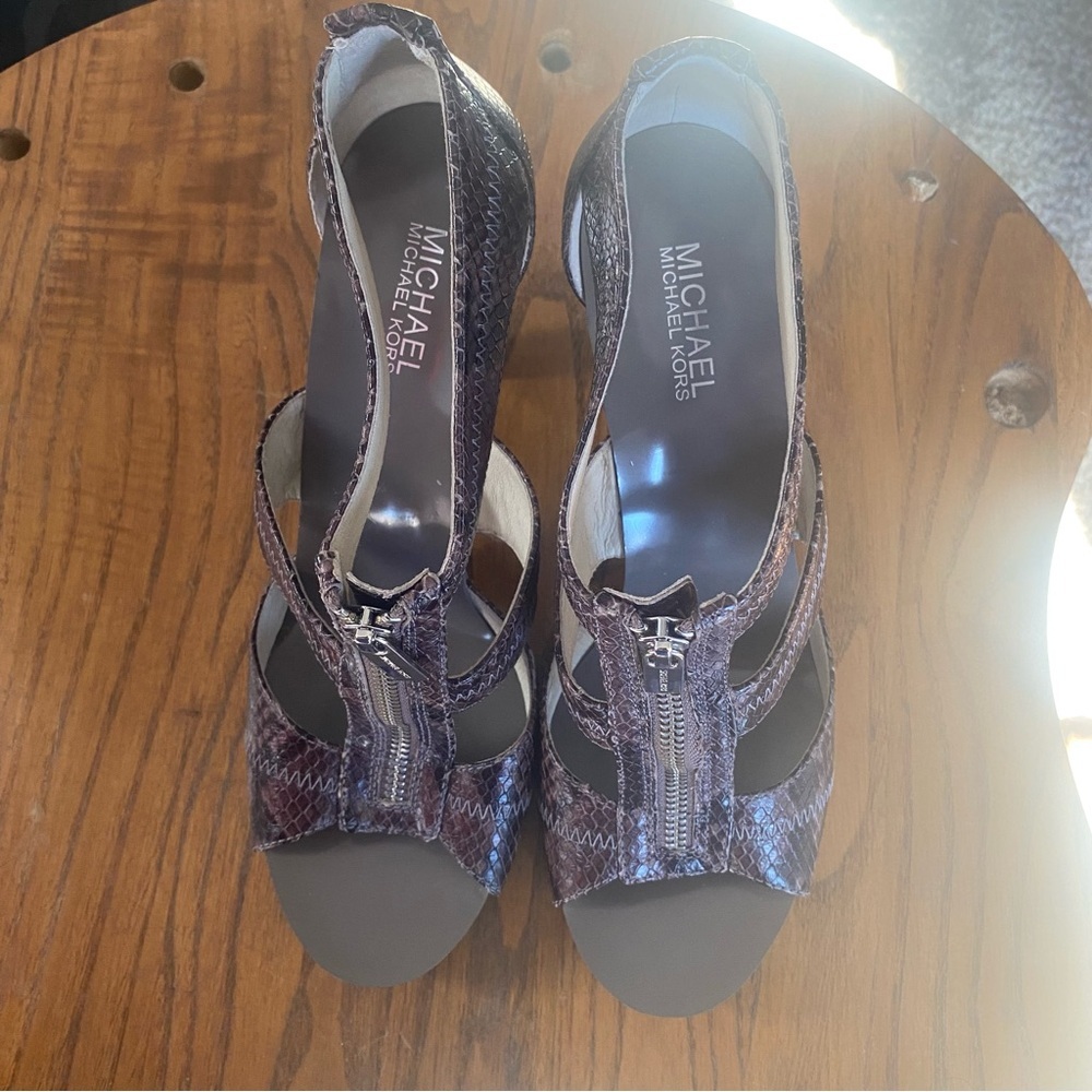 Michael Kors Women's Brown Sandals Heels‎ 11